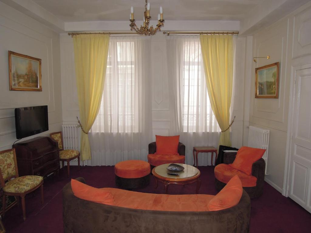 Hotel Memorial Saint-Quentin  Ngoại thất bức ảnh