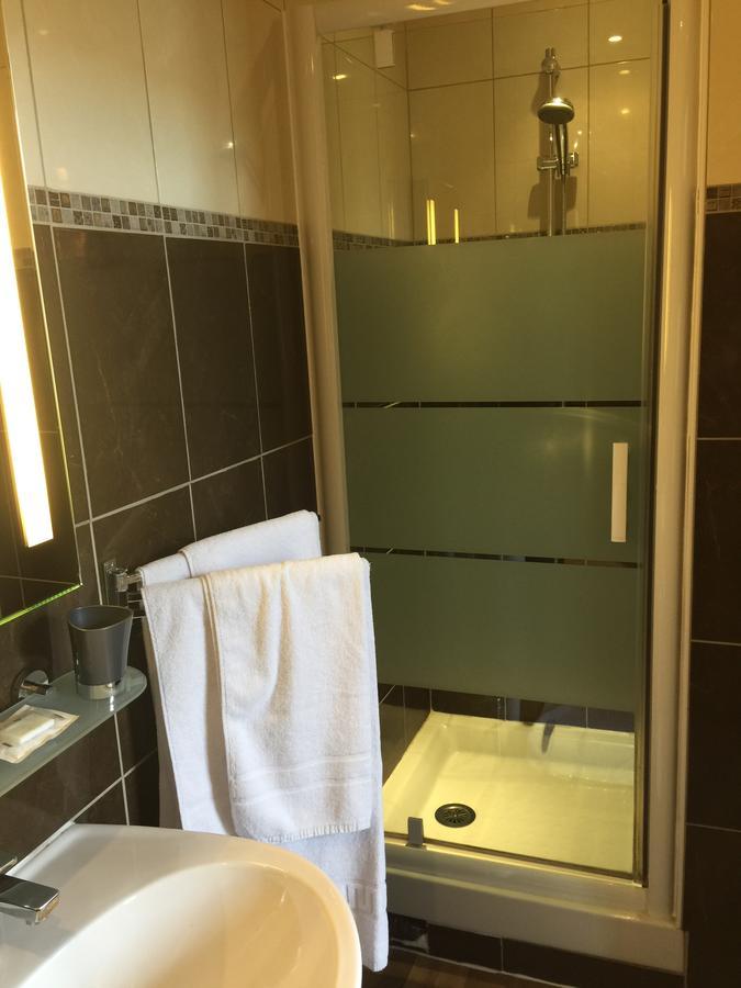 Hotel Memorial Saint-Quentin  Ngoại thất bức ảnh